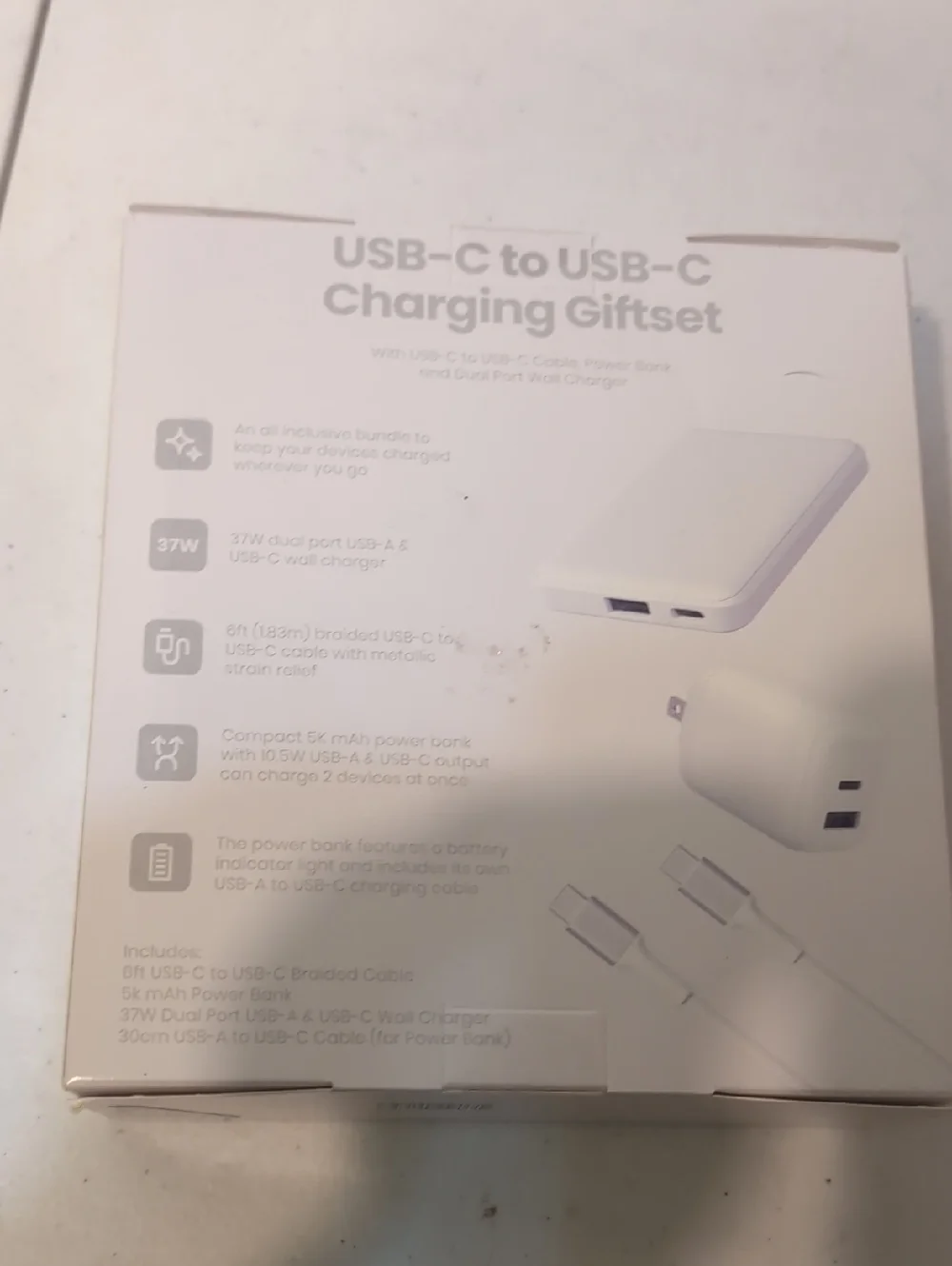 Caug Inc USB-C to USB-C Charging Giftset in White